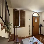 Emilia 330 Centro Appartamento