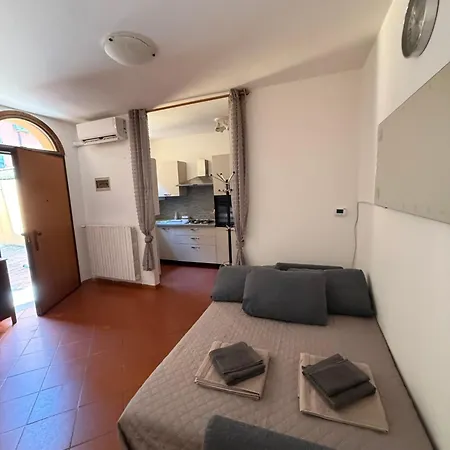 Emilia 330 Centro *