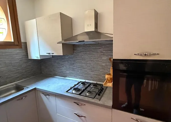 Emilia 330 Centro * Imola